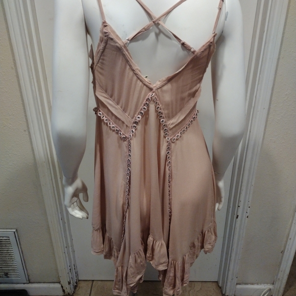 Intimately Free People Tan Nude Sway With Me Slip Dress Sz XS Grunge Fairy Boho - Picture 9 of 9